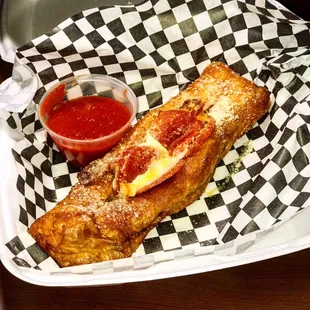 Fried Pizza