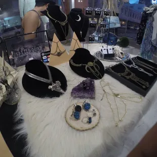 My trunk show display showcase at House of Aria /// American retail supply: Low Necklace busts :)