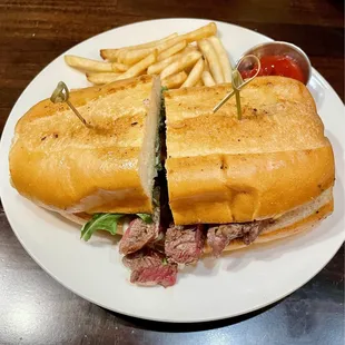 Steak Sandwich ($23)