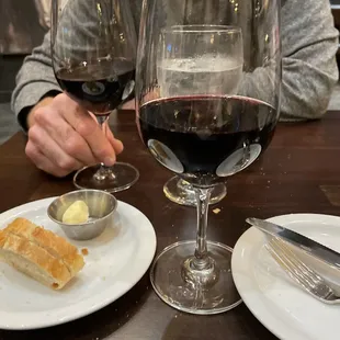 Glass of Belle Gloss and a merlot