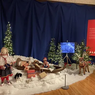 2024 Holiday Mansion Decorations