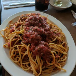 Spaghetti with meatballs.