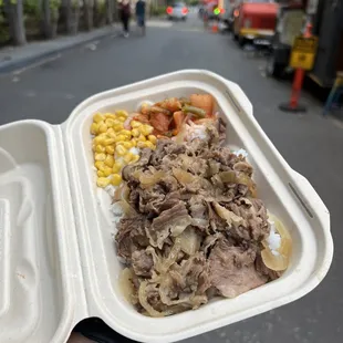 Beef bowl
Reg size $17
Mini n Big size are available