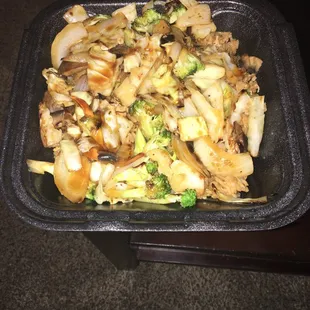 Vegetable hibachi with extra teriyaki sauce.