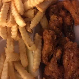 10 piece mild with lemon pepper sprinkles