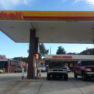 Locate in Shell gas station at Corner of E. Cleveland Ave and Sylvan Rd