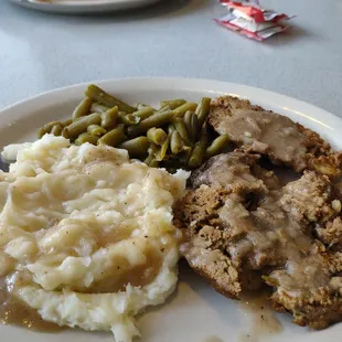 Meatloaf dinner