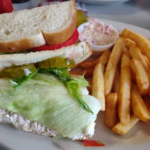 Chicken salad sandwich