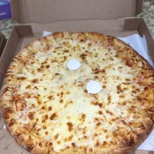 1 Topping Pizza - extra cheese xl 18" $23.99