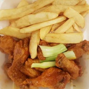 2&apos;7&apos;2019 10 Buffalo Wings &amp; Fries