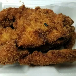 4 chicken tenders...yuuuge