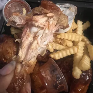 10 Piece Wings &amp; fries