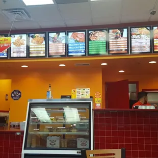 Walk up and order to the right, pick up to the left