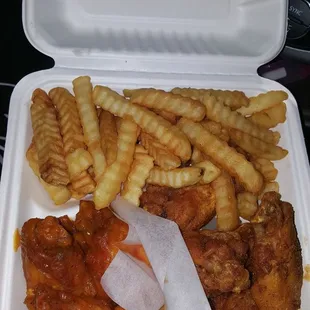24 kart wings- left Old bay- right Fries - up top