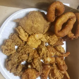 Four item combination plate.