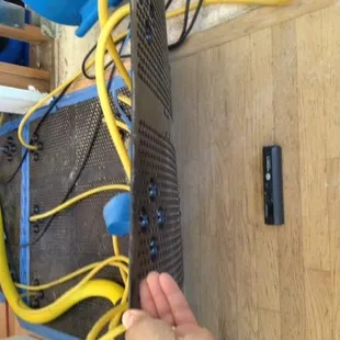 Injecti-dry and moisture reading