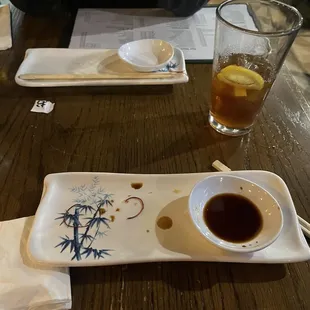 Here's a pic of no food after waiting over an hour.