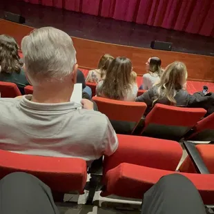 Row E, center