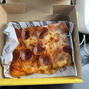 food, pizza