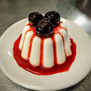 Amici Banquet Restaurant