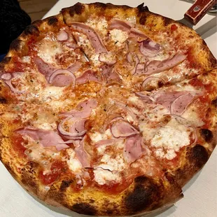 Pizza Quattro Formaggi Pizza