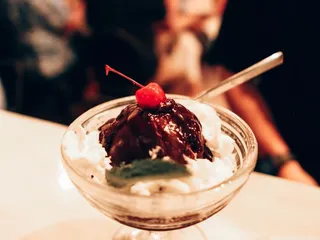 Johnny C's Italian Eatery