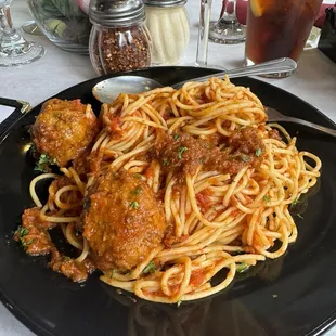 Spaghetti n Spaghetti with Meatballs