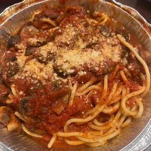 Spaghetti with mushrooms