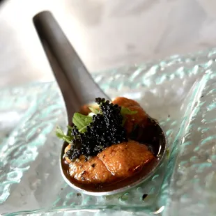 Uni - SO FRESH and the sauce goes well!