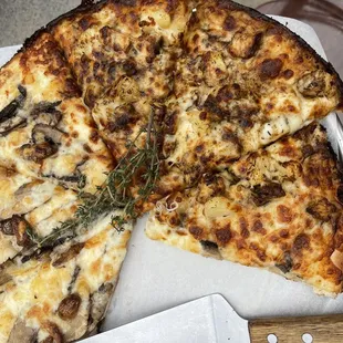 Blackened Chicken Pizza