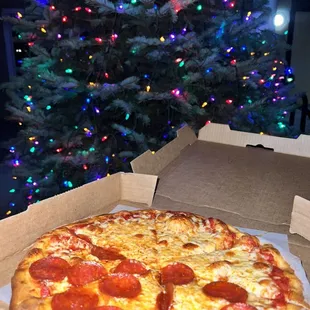 Small half cheese, half pep
