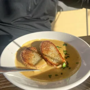 Garlic Parmesan soup