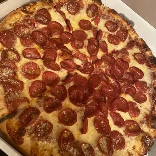 Medium double pepperoni