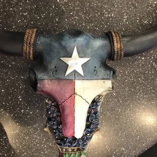 Nice Texas Bull piece!