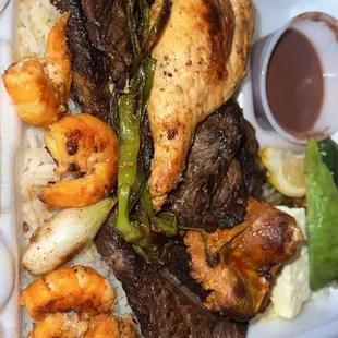 Parrilada Salvadorena