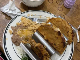 Mariachi Loco Mexican Grill & Taqueria