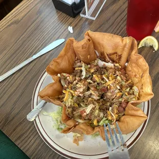 Taco salad with crispy flour shell