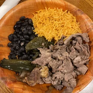 The food is not so good I don't recommend