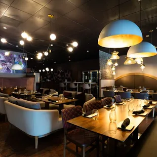 Amiraj's dining room