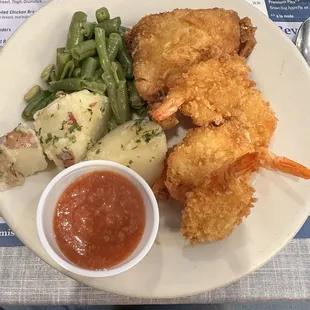 Buffet food