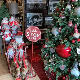 Amish Originals Will be Open Sundays 12:00-4:00 PM Starting Sunday 11/24/19 Through Sunday 12/22/19