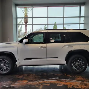 2023 TOYOTA SEQUOIA WWW.TOYOTAVACAVILLE.COM