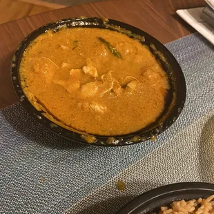 Amma&apos;s Chicken Curry