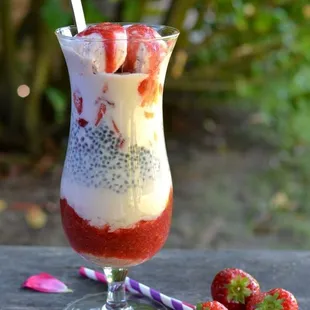 Strawberry Falooda