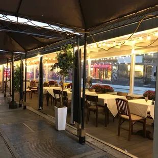 outside of a restaurant