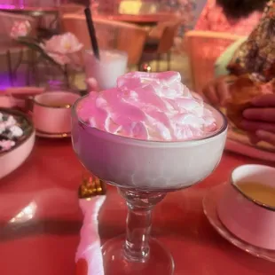 Fresas con Crema. (Strawberries with Cream)