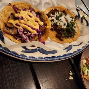 Steak and mushroom tacos