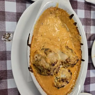 Stuffed mushrooms 10/10 !!!!   DELICIOUS!  I highly recommend it. Our waitress Emma sold us on them.