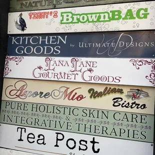 Cute Amore Mío sign