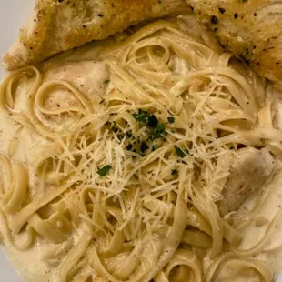 Chicken Alfredo